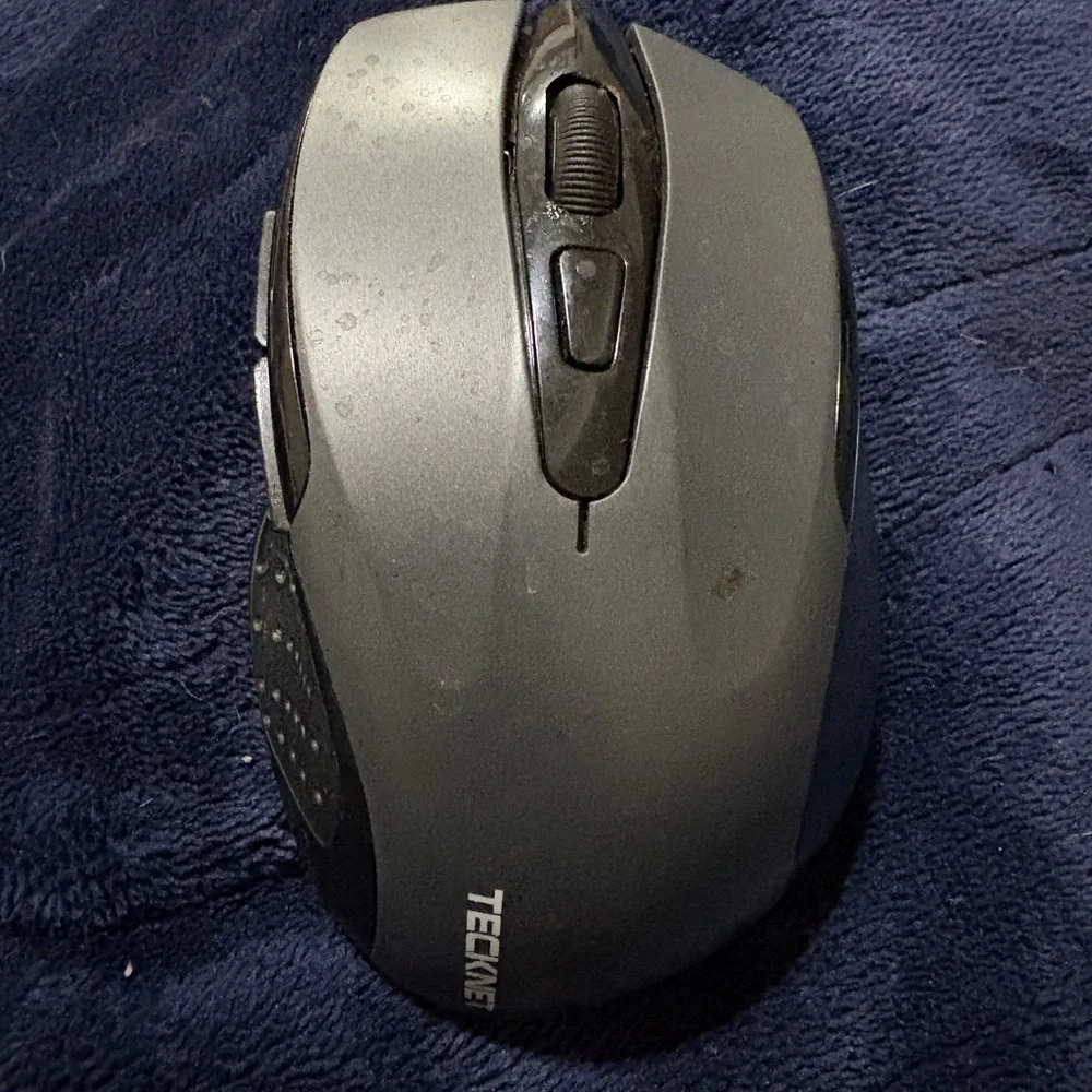 Wireless Mouse - Sleek Black Design
